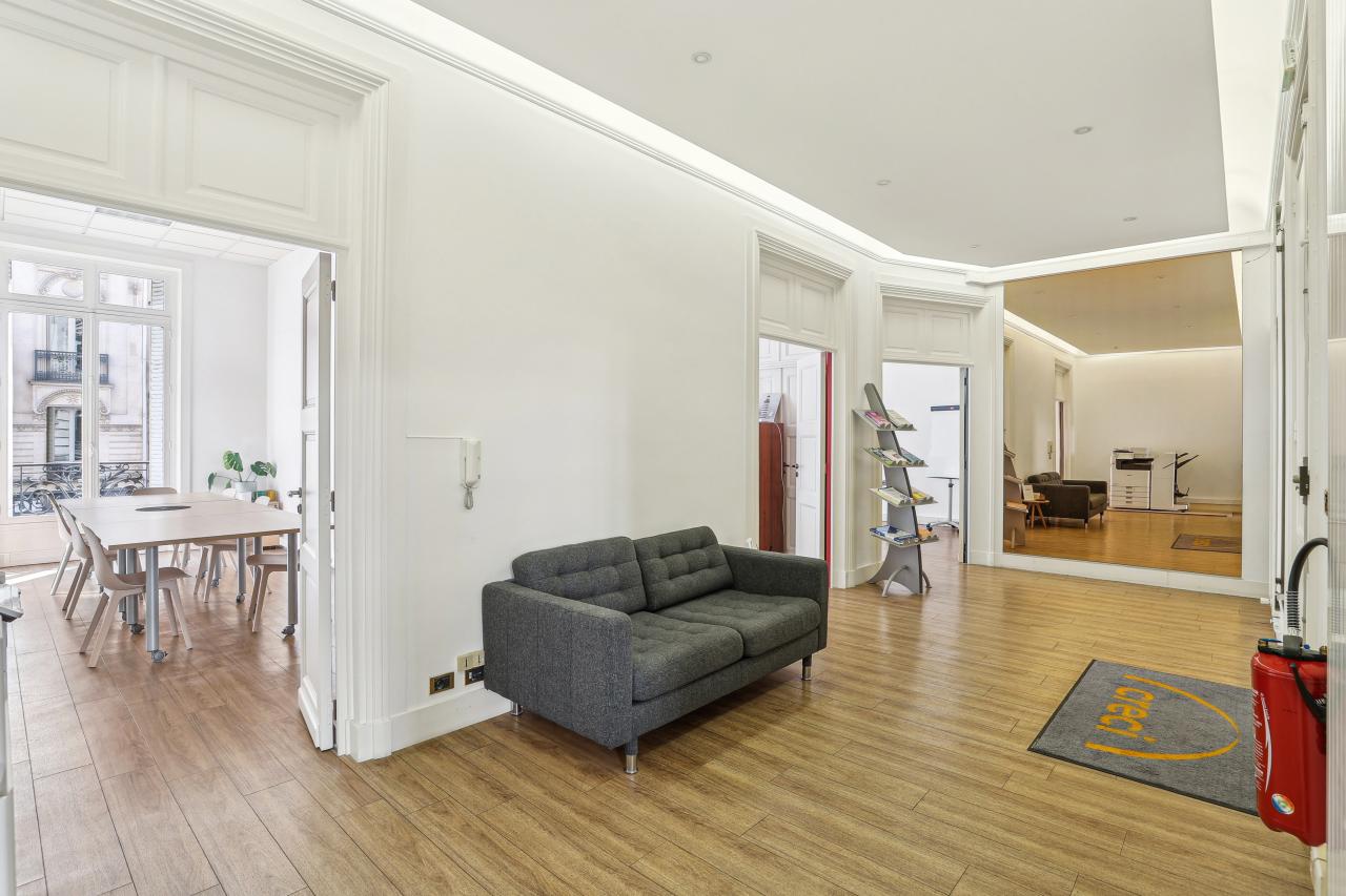 Bureau Paris 186m² Location bureau Paris OLBUR2101474 8